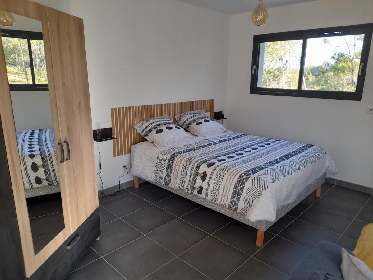 Apartment Studio Du Roc Des Garrigues Langlade